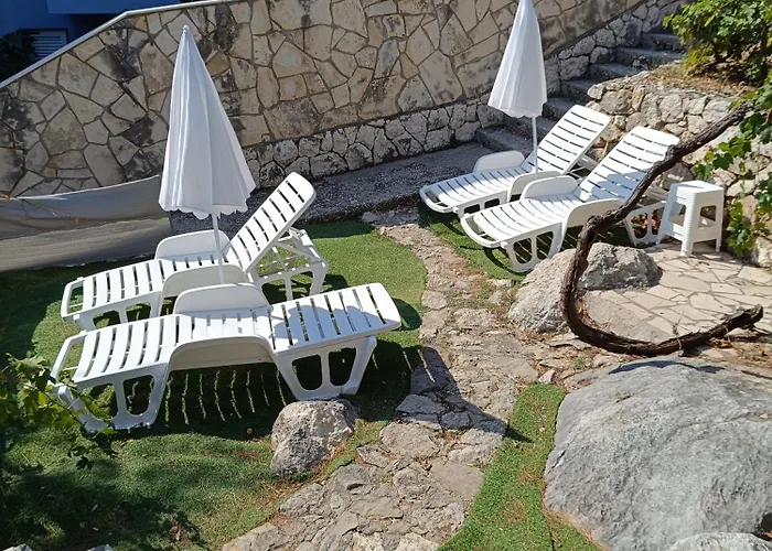 Studio Apartmani Tucic